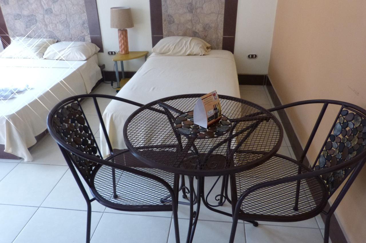 Hotel Torre Fuerte Venecia Dış mekan fotoğraf
